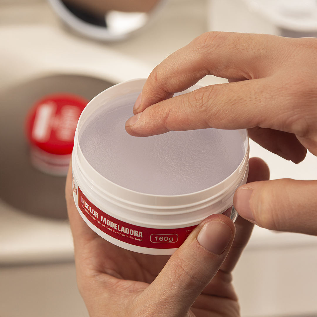 Pasta Modeladora Incolor 160g Efeito Molhado – Classe A